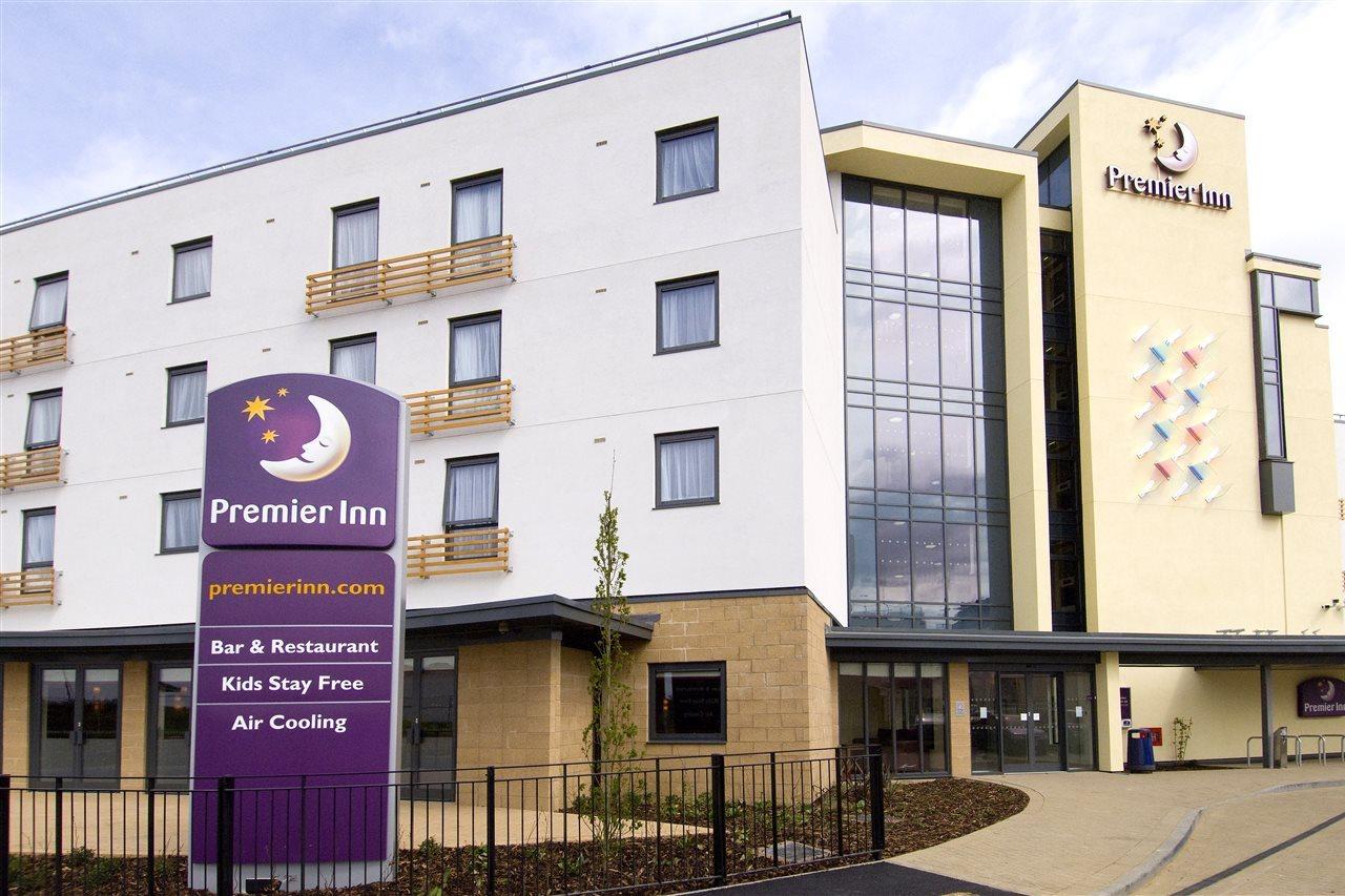 Premier Inn Cambridge Girton  Esterno foto