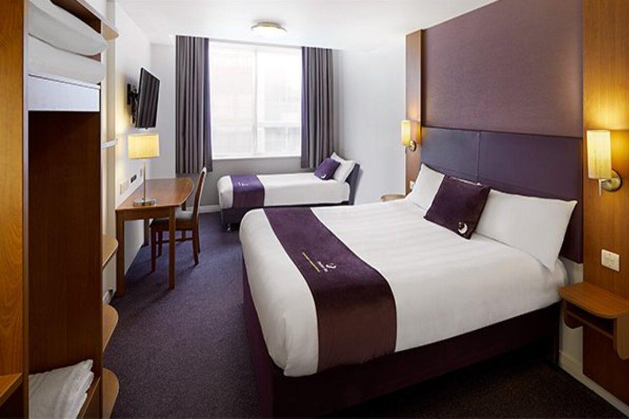 Premier Inn Cambridge Girton  Esterno foto