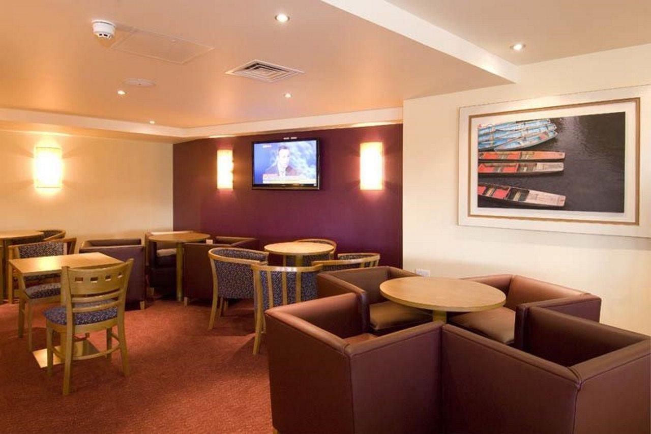 Premier Inn Cambridge Girton  Esterno foto