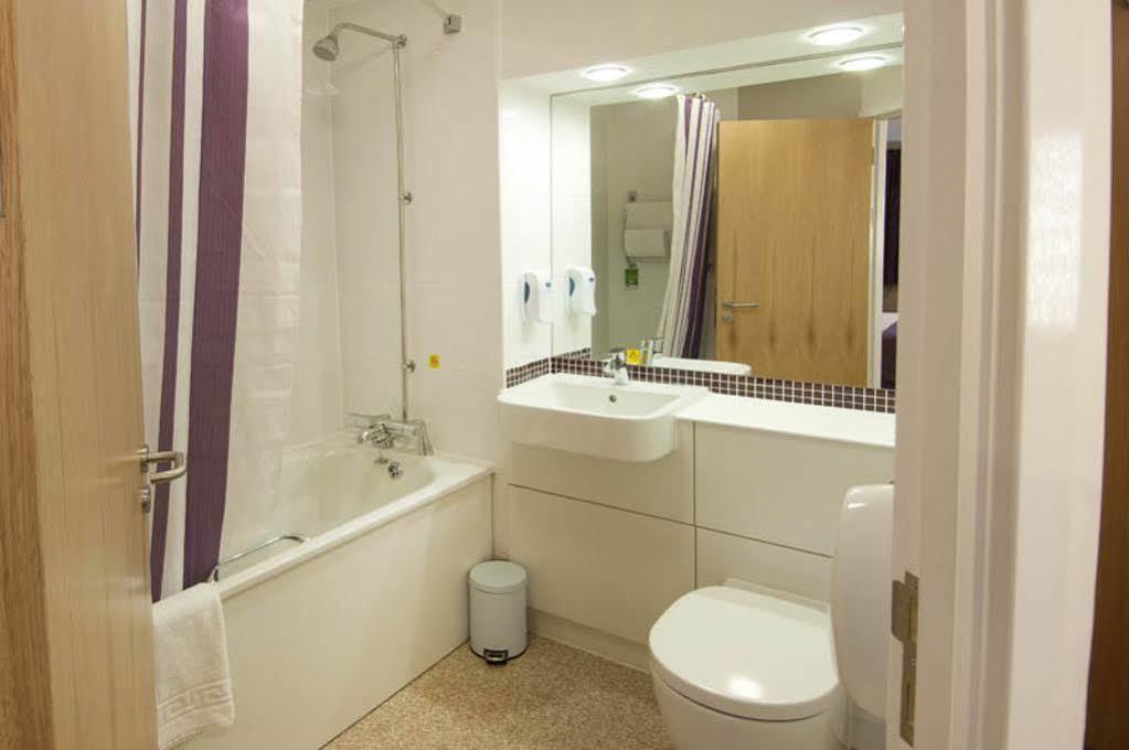 Premier Inn Cambridge Girton  Esterno foto