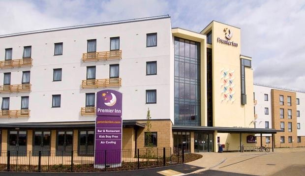 Premier Inn Cambridge Girton  Esterno foto
